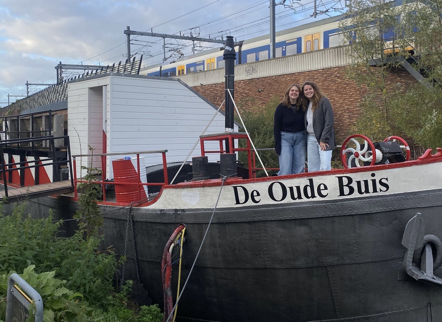 Studentenzeilverenigingen: Histos in Utrecht vanaf de Oude Buis