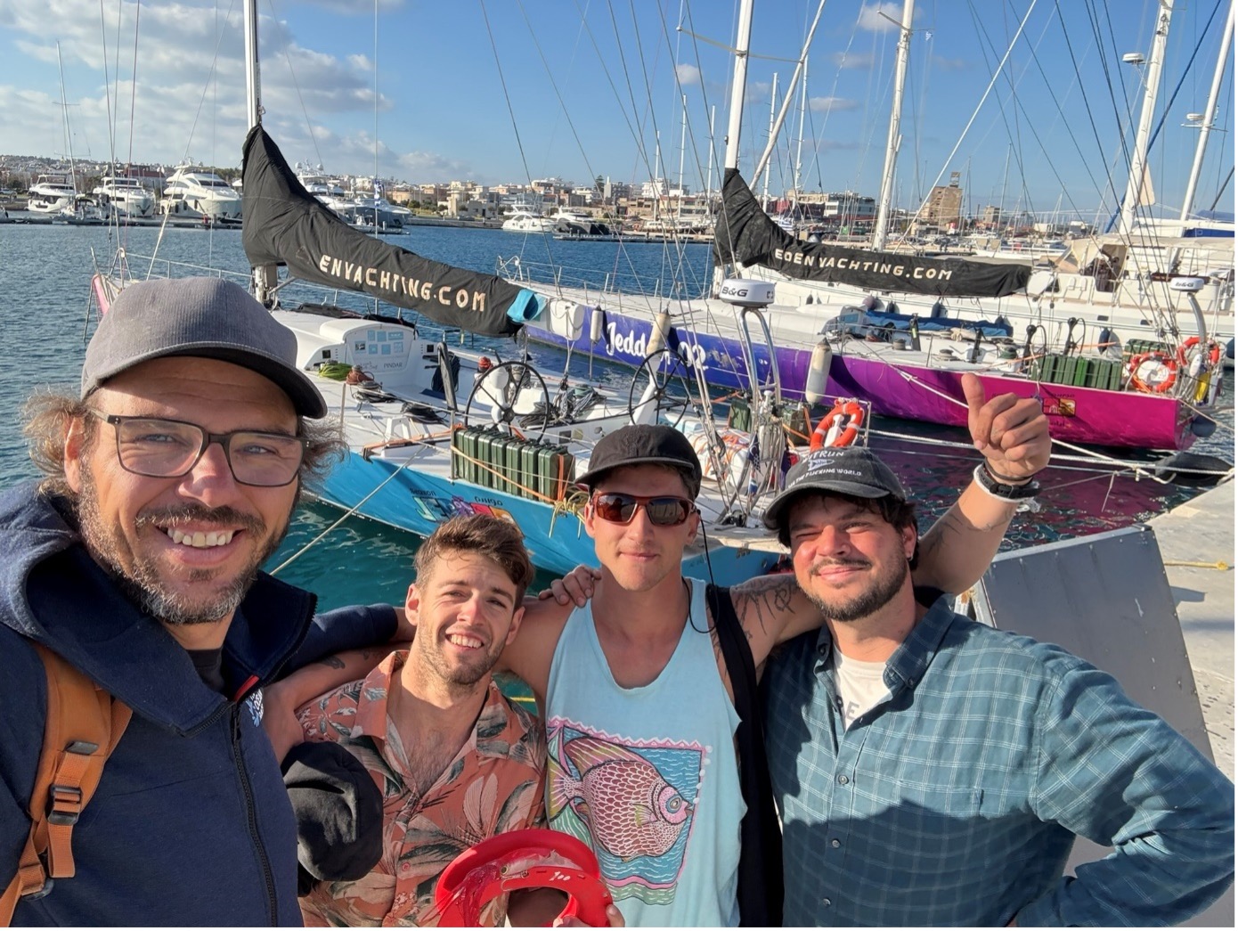 Jeddah/Delfzijl met twee Volvo 60’s #5: 'We versterken de crew met een aantal lokale zeilers'